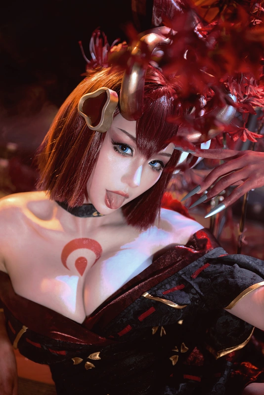 猩红之月伊芙琳 - 瓦斯塔亚小龙虾