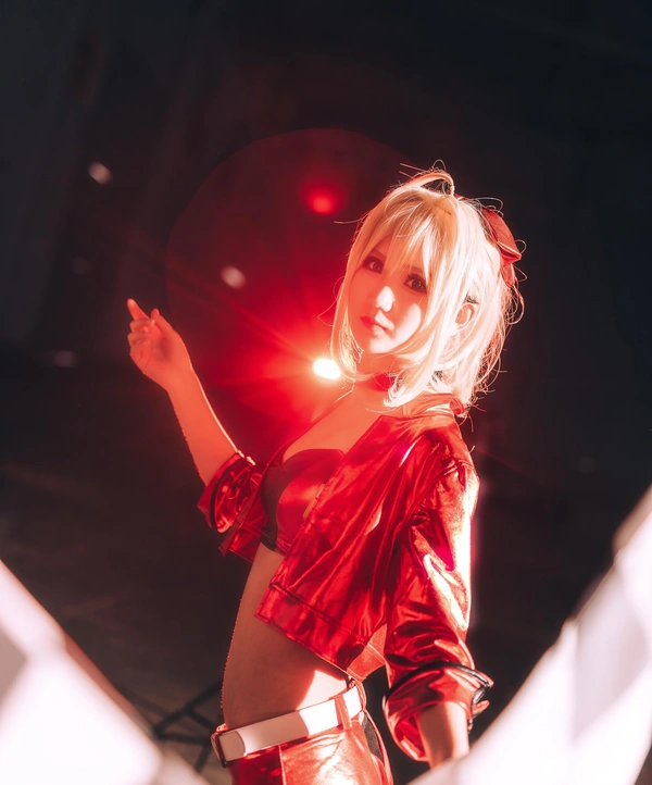 CD23场照br尼禄cos微博ID魔王杏子 - 拿相机的执义